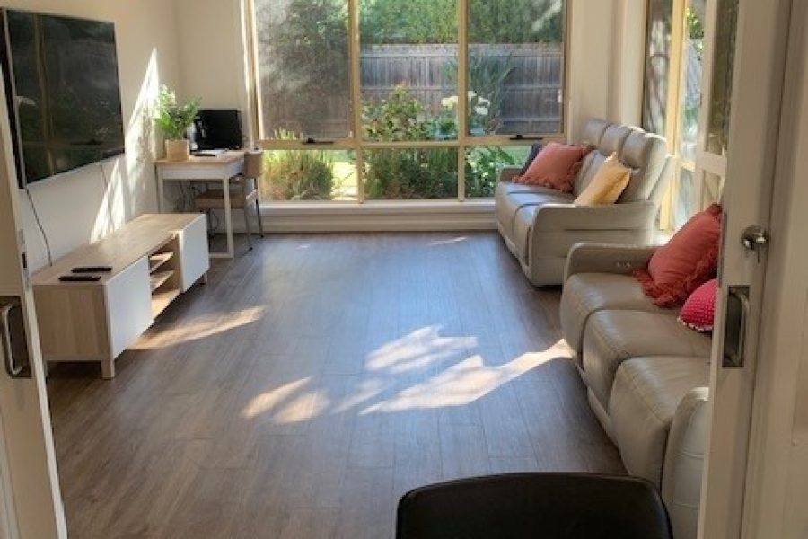 Bayley House - Lonsdale (Accessible) - Back Living Room overlooking garden