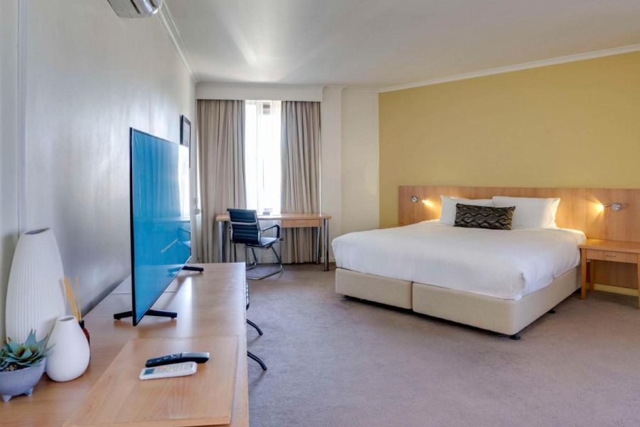 MediStays Mercure North Melbourne Hospital Accommodation Bedroom