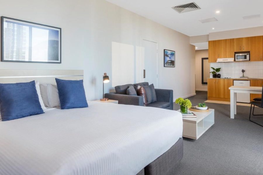 MediStays Oaks Melbourne on Market Hotel Hospital Accommodation Bedroom