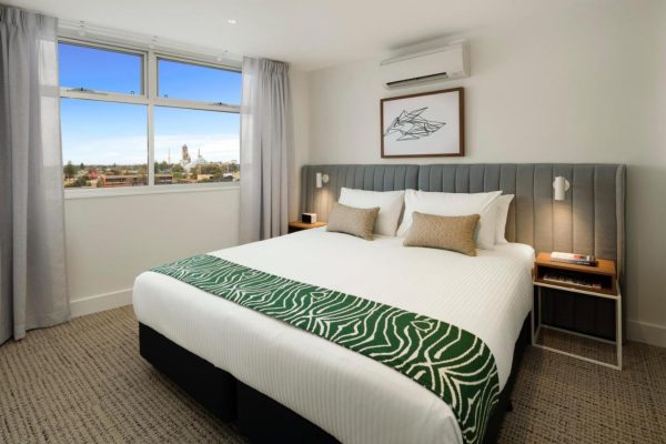 Medistays MTA wheelchair accessible port adelaide bedroom