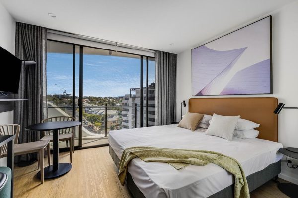 Medistays MTA wheelchair accessible woolloongabba bedroom