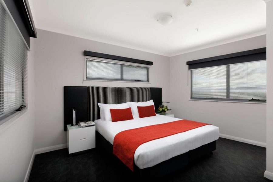 Rydges Mount Panorama Bathurst 1